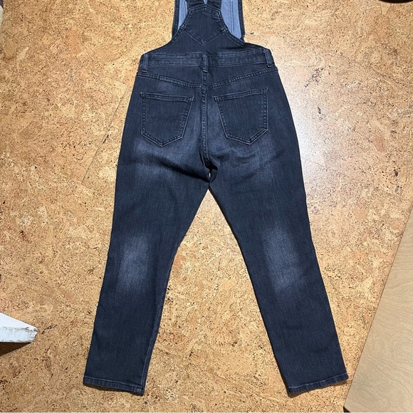 Old Navy Skinny Overalls In Washed Black Sz 4 Petite - Picture 5 of 16